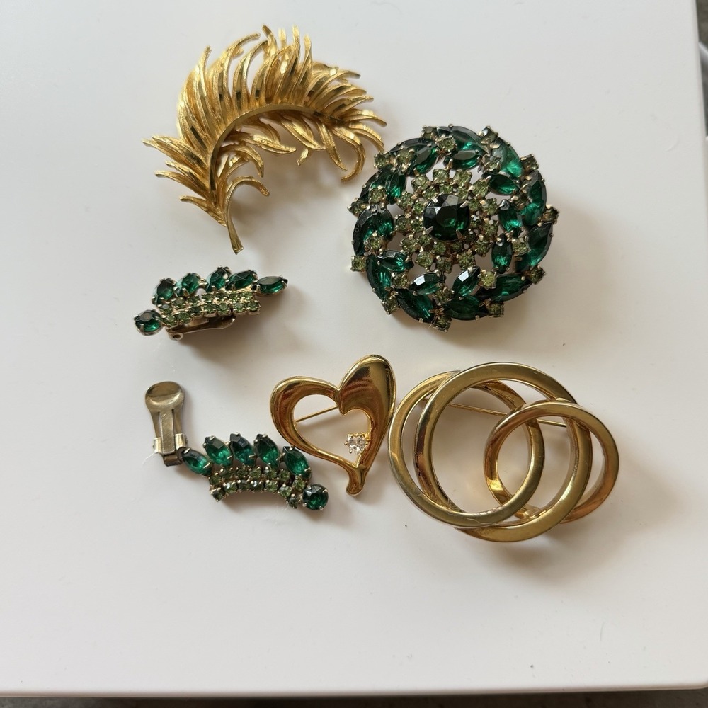 Vintage Rhinestone Brooch Jewelry Lot Green Gold Tone Parts Repair